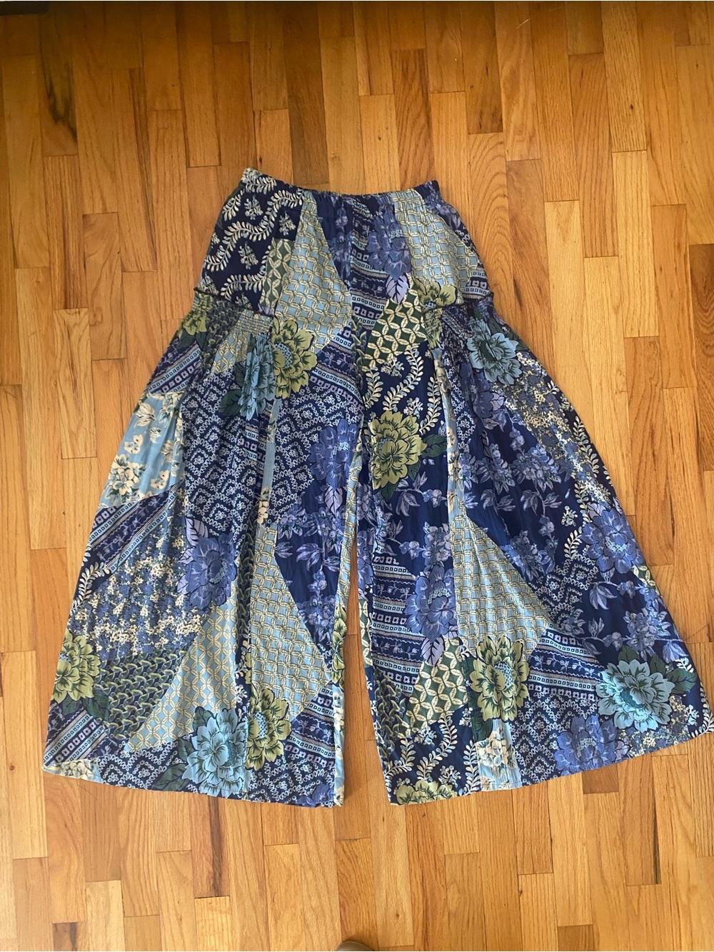 Angie Forever Floral Patchwork Pants Boho Wide Leg NWT Size M